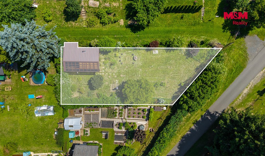 Prodej chaty/chalupy 24 m² s pozemkem 400 m², Semily – náhled fotky 3