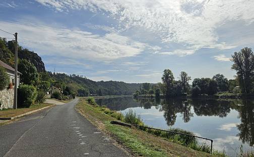 Prodej stavebního pozemku 696 m², Zlončice - Dolánky, okres Mělník