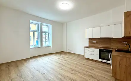 Pronájem bytu 2+kk 64 m², Evropská, Cheb