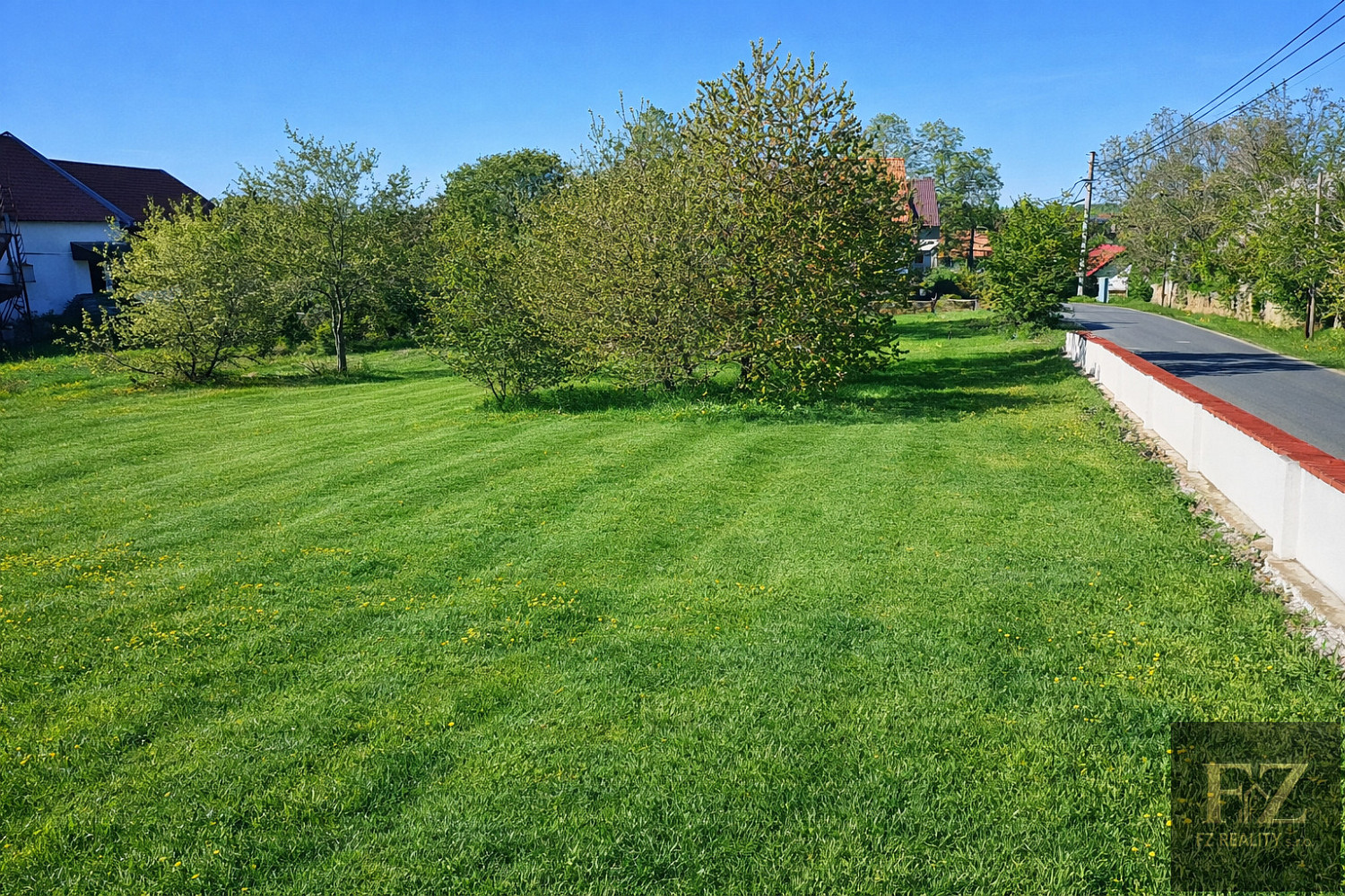 Prodej stavebního pozemku 1 026 m² – fotografie 3