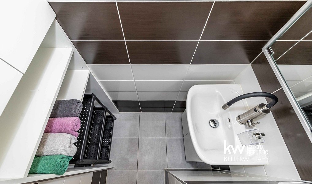 Prodej zahrady 640 m², Malé Žernoseky – náhled fotky 40