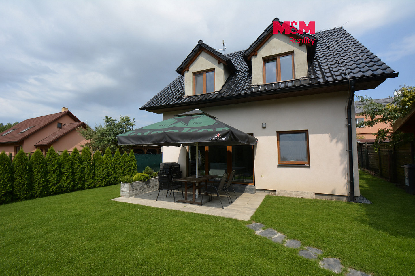 Prodej domu 104 m² s pozemkem 292 m²