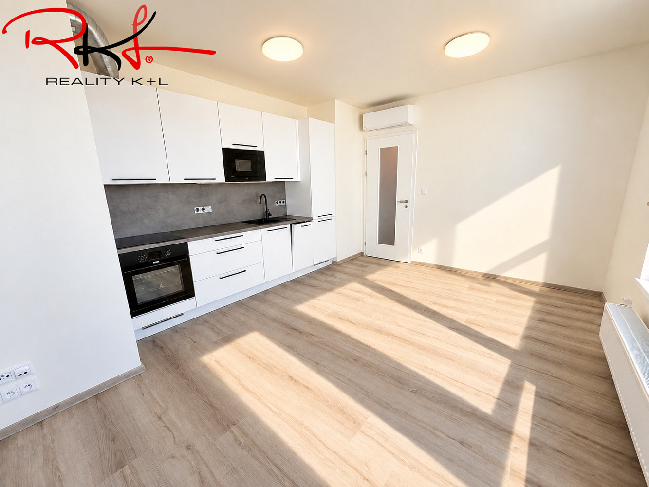 Pronájem bytu 2+kk 46 m² – fotografie 5