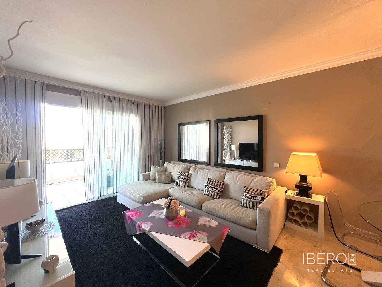 Piso 3+kk – Marbella, Nueva Andalucía