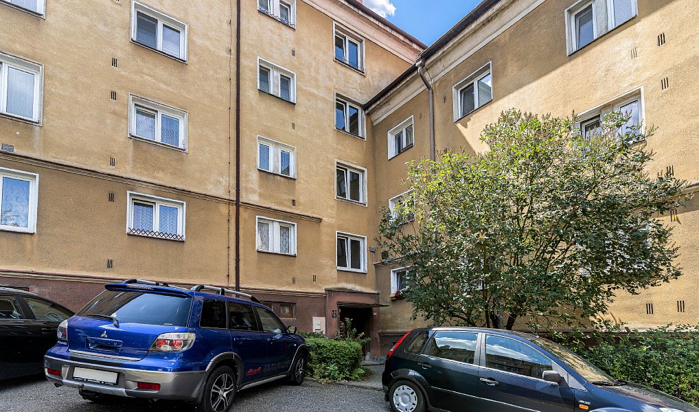 Prodej bytu 2+1 66 m², Tábor – náhled fotky 20