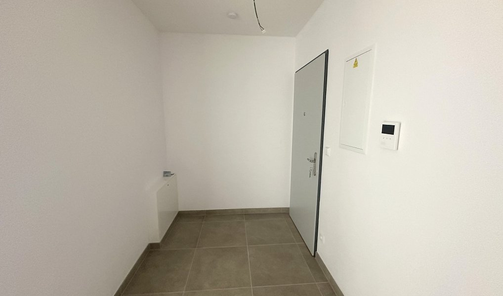 Pronájem bytu 2+kk 52 m², Nymburk – náhled fotky 8