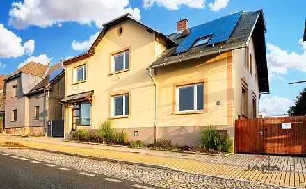 Prodej domu 254 m² s pozemkem 388 m², Nádražní, Turnov, okres Semily