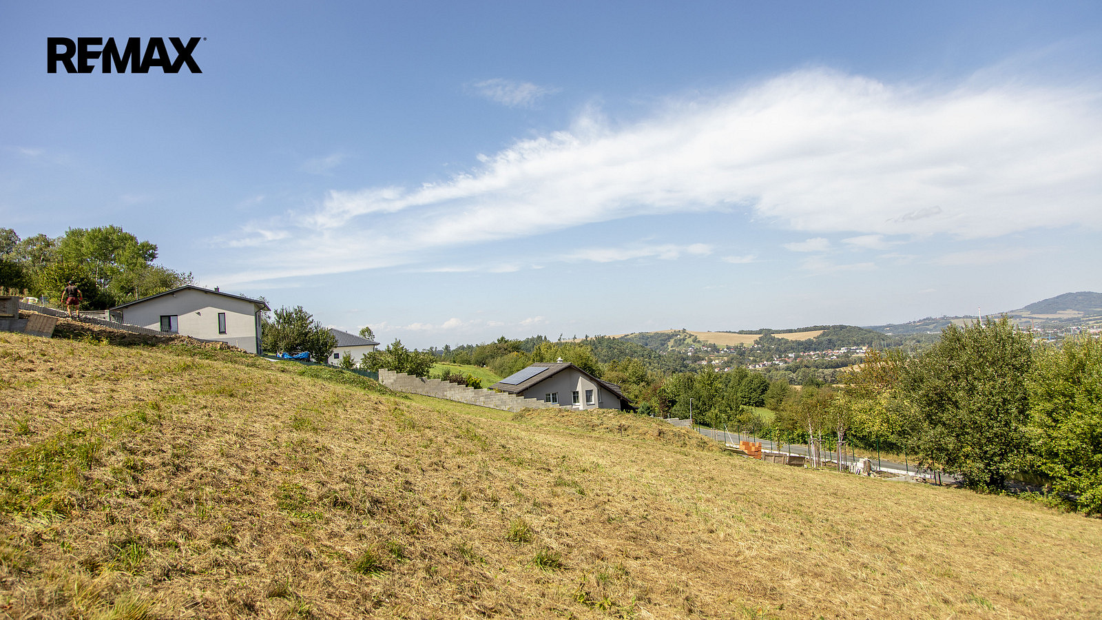 Prodej stavebního pozemku 1 000 m² — photo 2