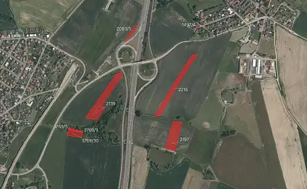 Prodej pole 34 795 m², Zvěrotice, okres Tábor