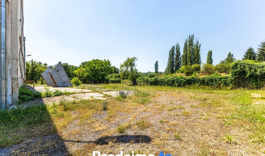 Prodej skladovacích prostor 3 833 m², Znojmo – náhled fotky 11