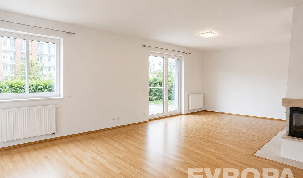 Pronájem domu 334 m² s pozemkem 950 m², Průhonice – náhled fotky 2