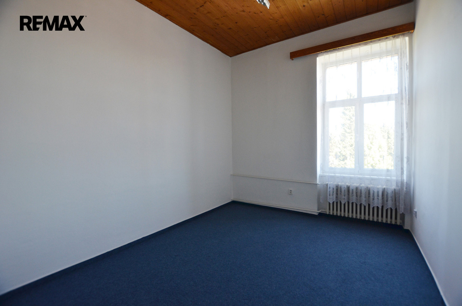 Pronájem kanceláře 20 m² — photo 3