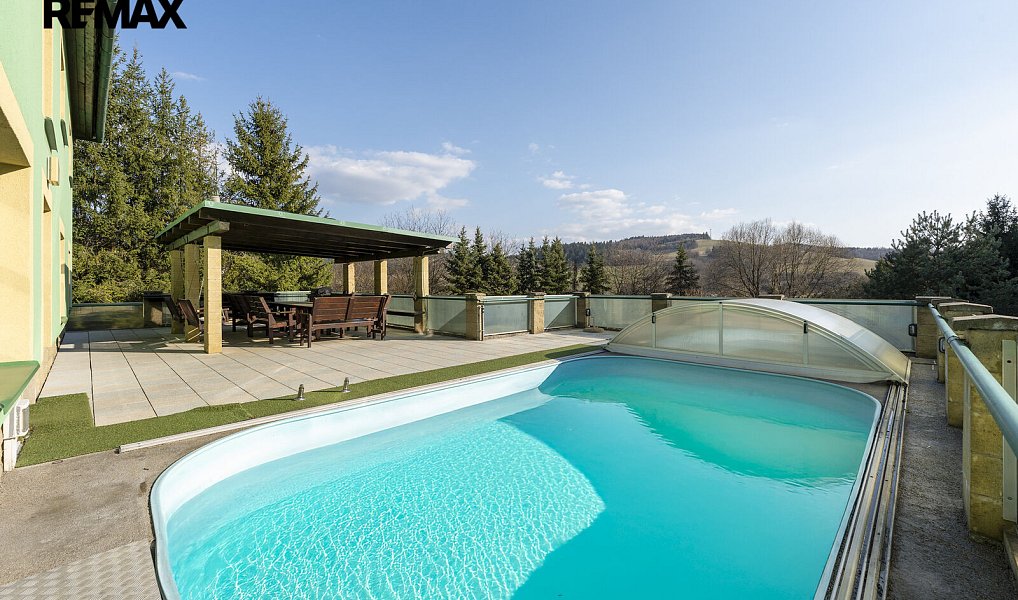 Prodej domu 525 m² s pozemkem 35 000 m², Liptál – náhled fotky 5