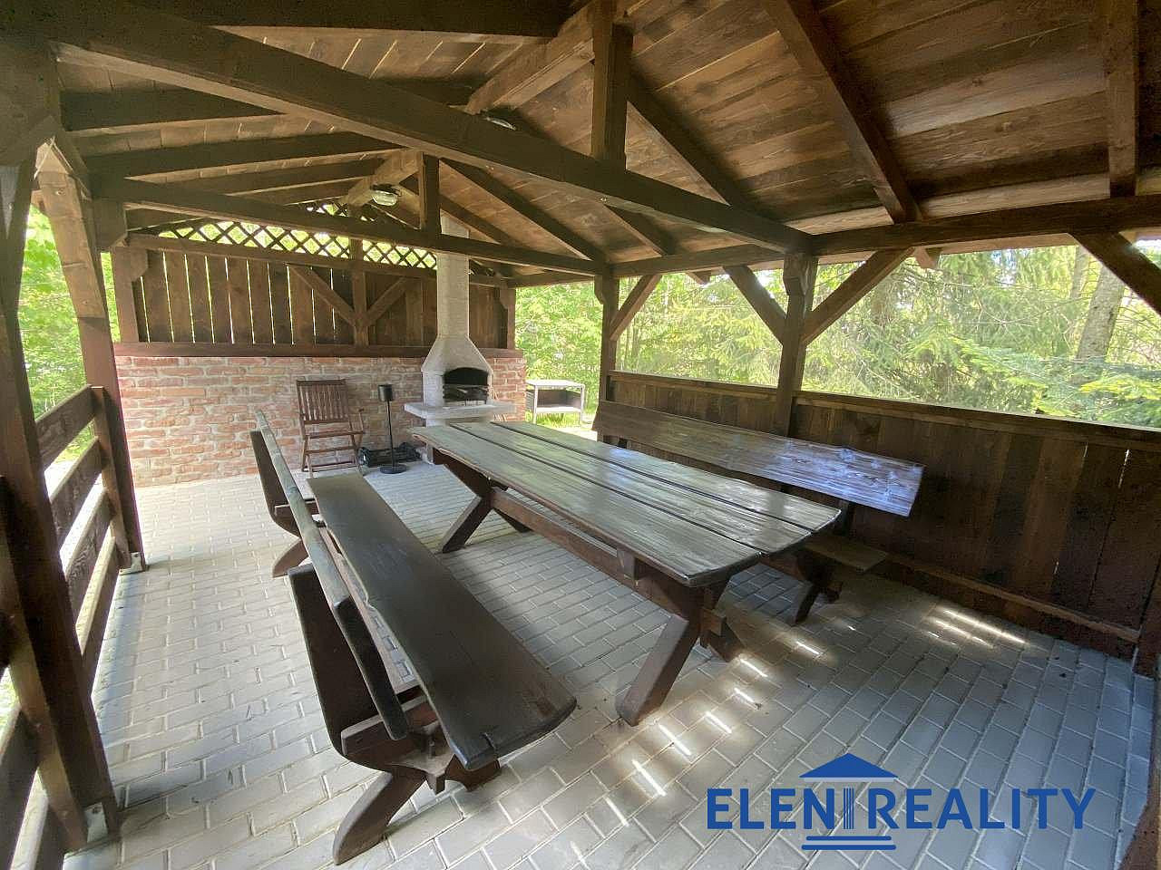 Prodej domu 320 m² s pozemkem 1 160 m² — photo 4