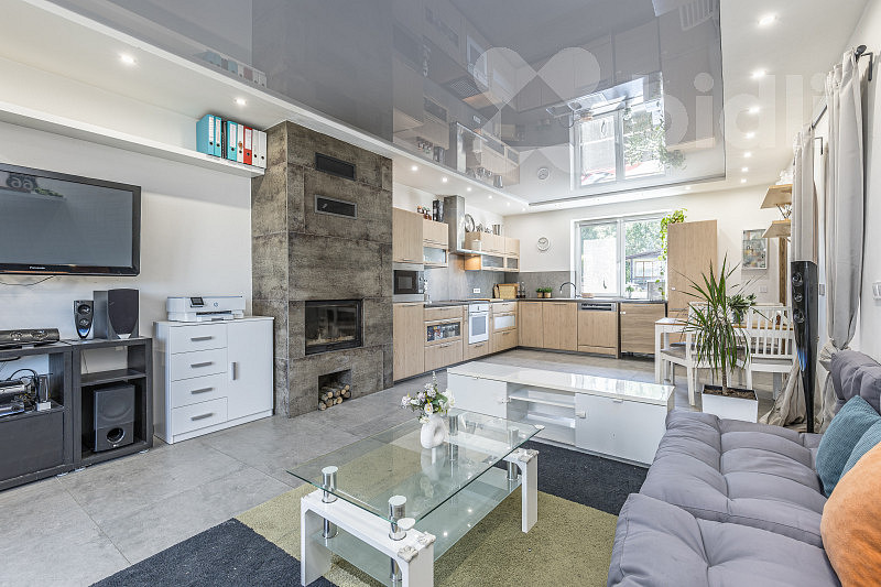 Prodej domu 153 m² s pozemkem 428 m² – fotografie 2