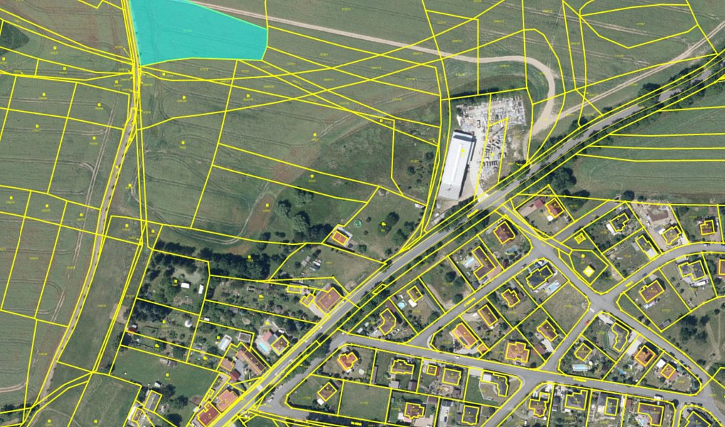Prodej pole 22 921 m², Divišov – náhled fotky 2