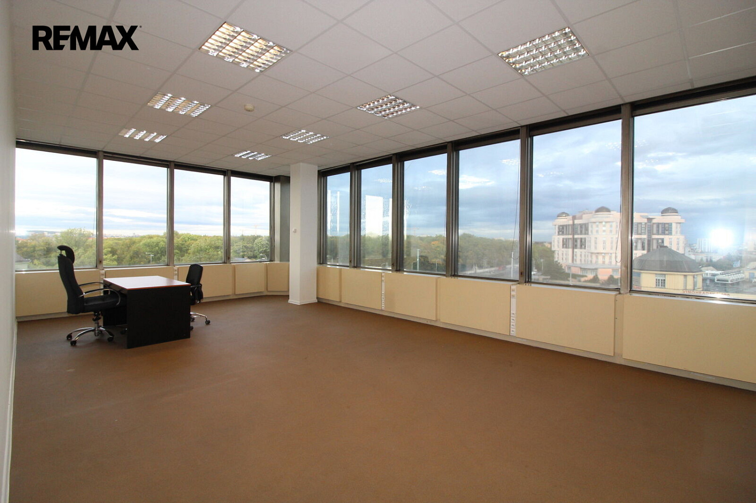 Pronájem kanceláře 42 m²
