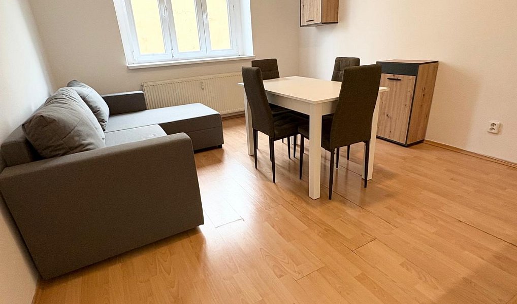 Prodej bytu 2+kk 43 m², Praha – náhled fotky 3