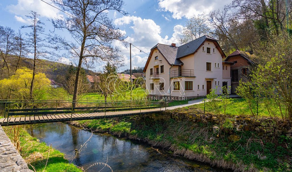 Prodej bytu 3+1 91 m², Beroun – náhled fotky 4