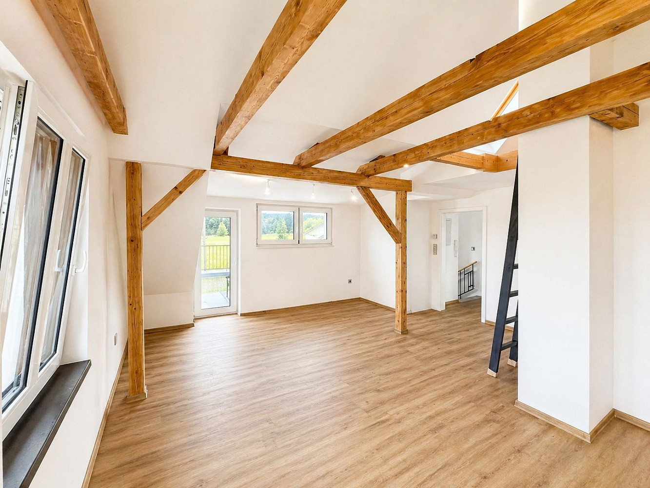 Prodej bytu 3+kk 90 m² — photo 2