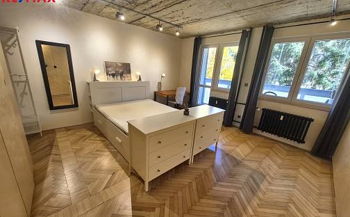 Pronájem bytu 2+kk 73 m², Hlavní, Praha 4 - Záběhlice
