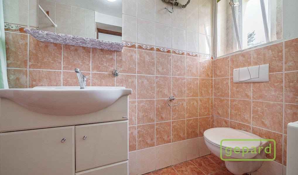 Prodej bytu 1+1 37 m², Karlovy Vary – náhled fotky 6