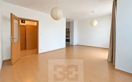 Pronájem bytu 1+kk 40 m²