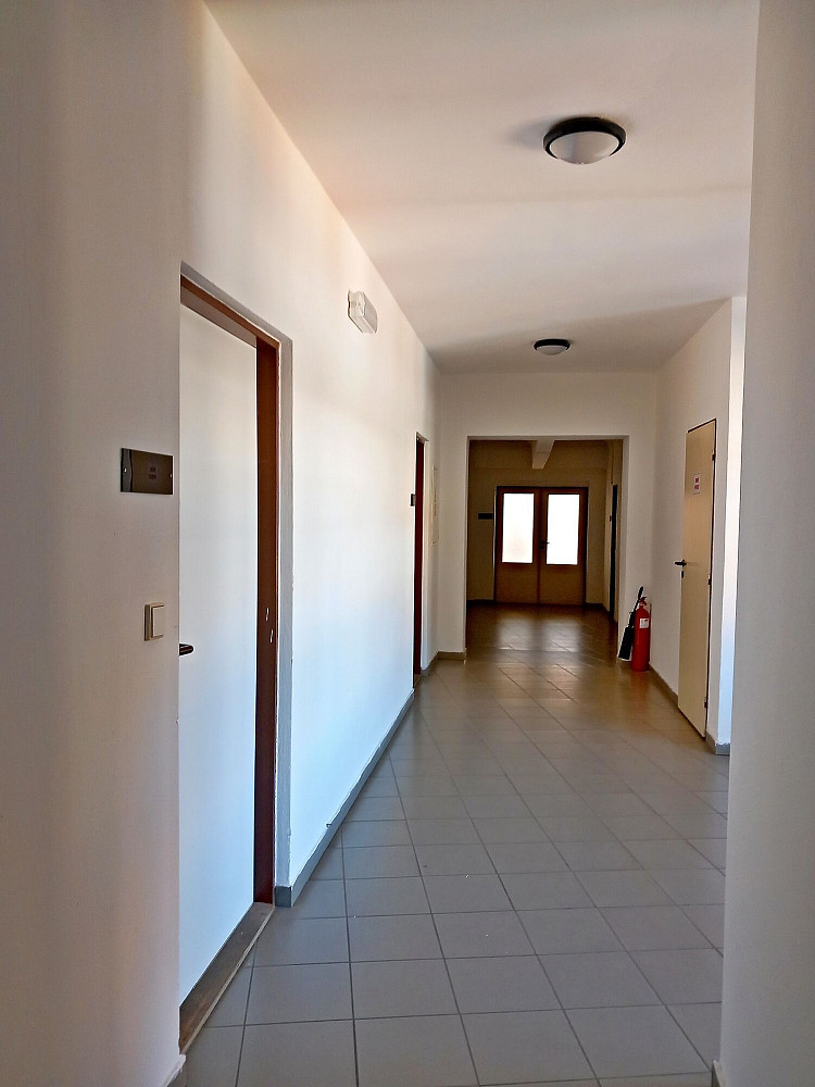 Pronájem kanceláře 17 m² – fotografie 5