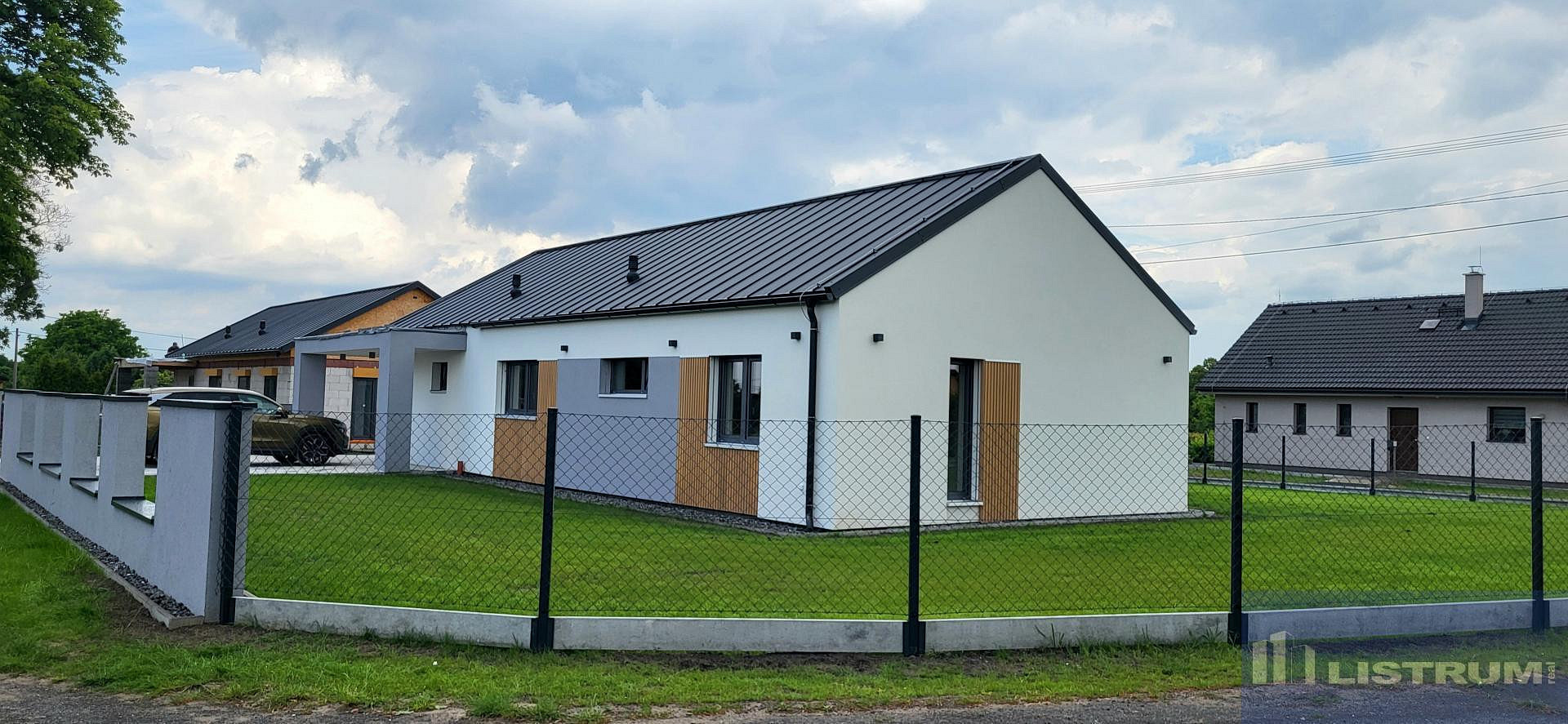 Prodej domu 146 m² s pozemkem 990 m²
