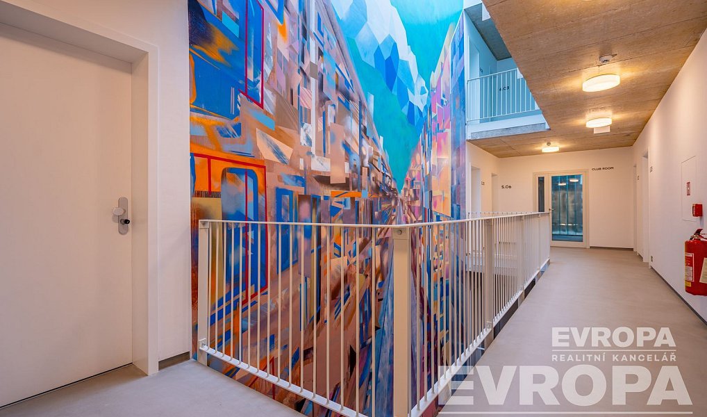 Pronájem bytu 2+1 44 m², Hradec Králové – náhled fotky 7