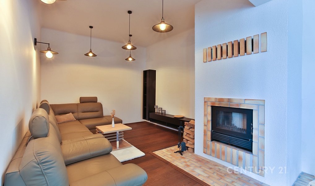 Prodej bytu 4+1 175 m², Praha – náhled fotky 13