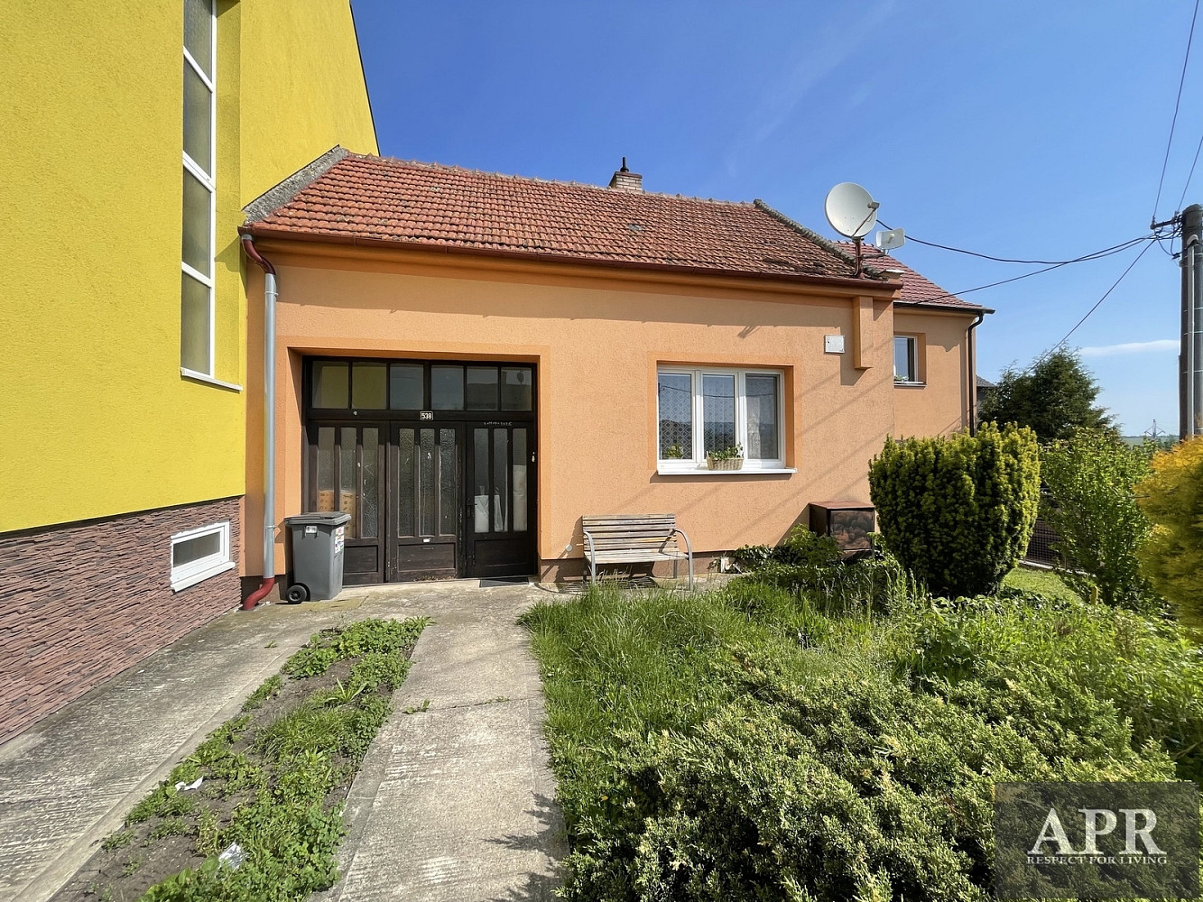Prodej domu 86 m² s pozemkem 303 m² — photo 2