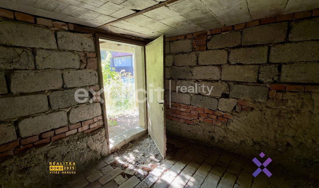 Prodej chaty/chalupy 20 m² s pozemkem 364 m², Hluk – náhled fotky 7