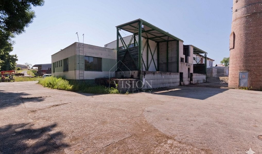 Prodej výrobních prostor 592 m², Jindřichův Hradec – náhled fotky 5