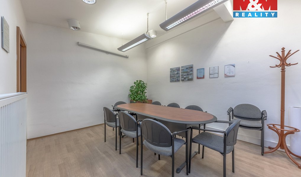 Prodej výrobních prostor 1 182 m², Česká Lípa – náhled fotky 11