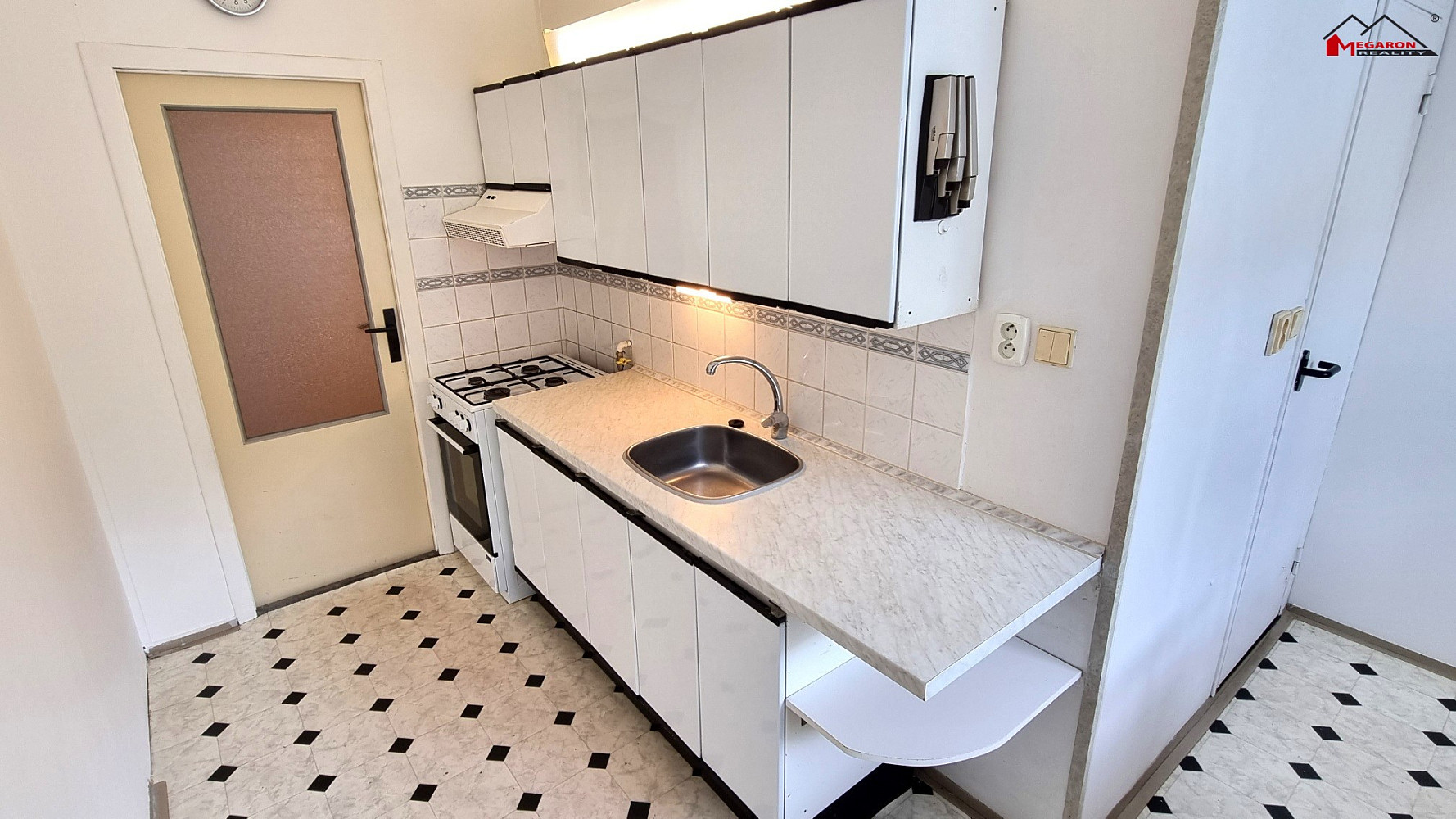 Pronájem bytu 2+1 61 m² – pohled 3