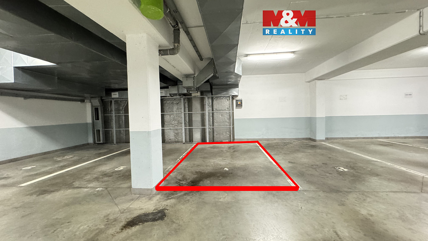 Pronájem garážového stání, 13 m2, Šumperk, ul. Langrova