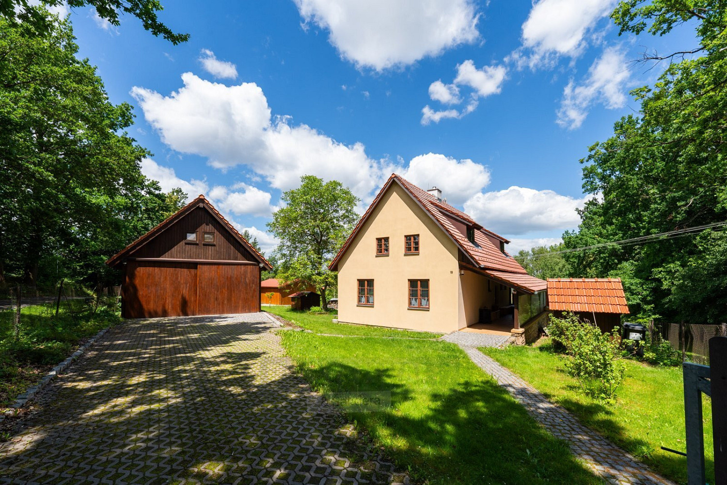 Prodej domu 113 m² s pozemkem 1 501 m²