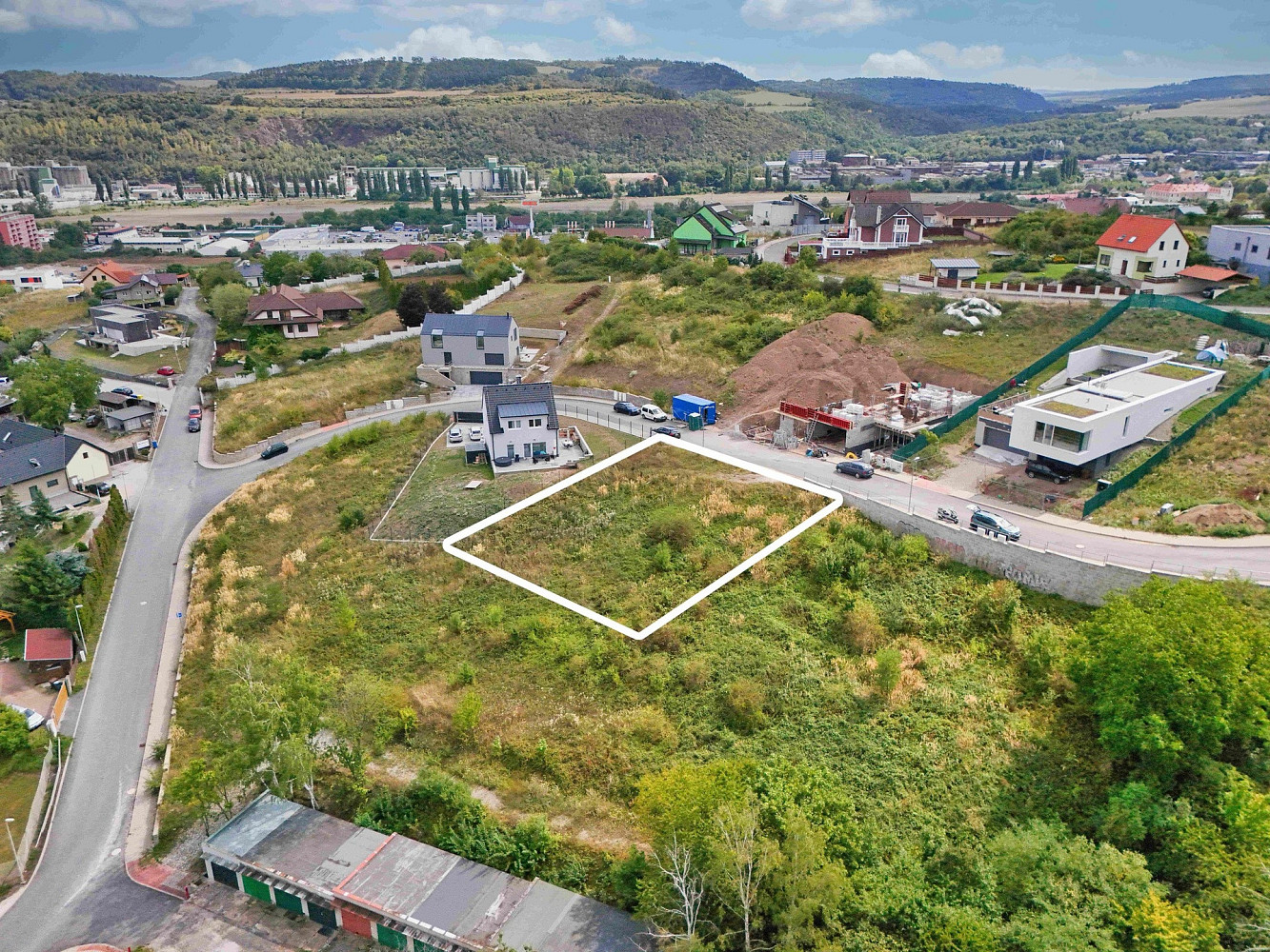 Prodej stavebního pozemku 810 m² — photo 4