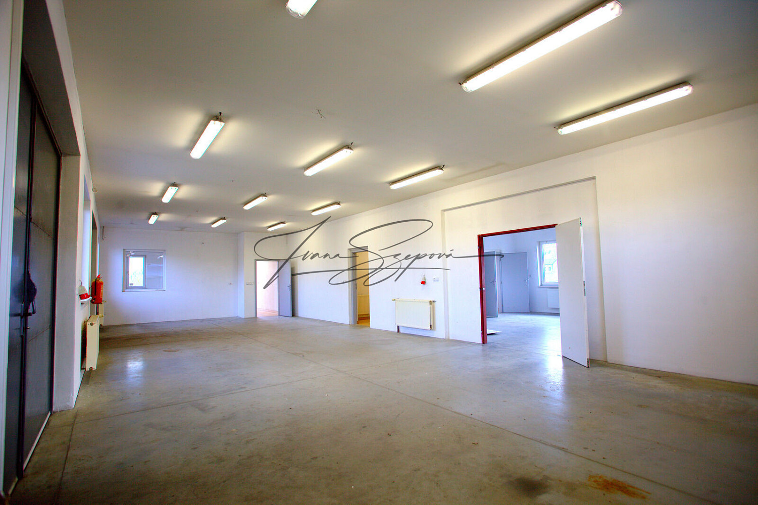 Pronájem výrobních prostor 245 m² – fotografie 3