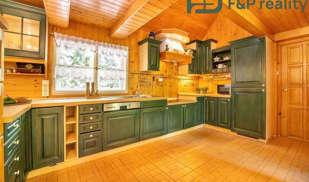 Prodej domu 153 m² s pozemkem 1 333 m², Koberovice – náhled fotky 4
