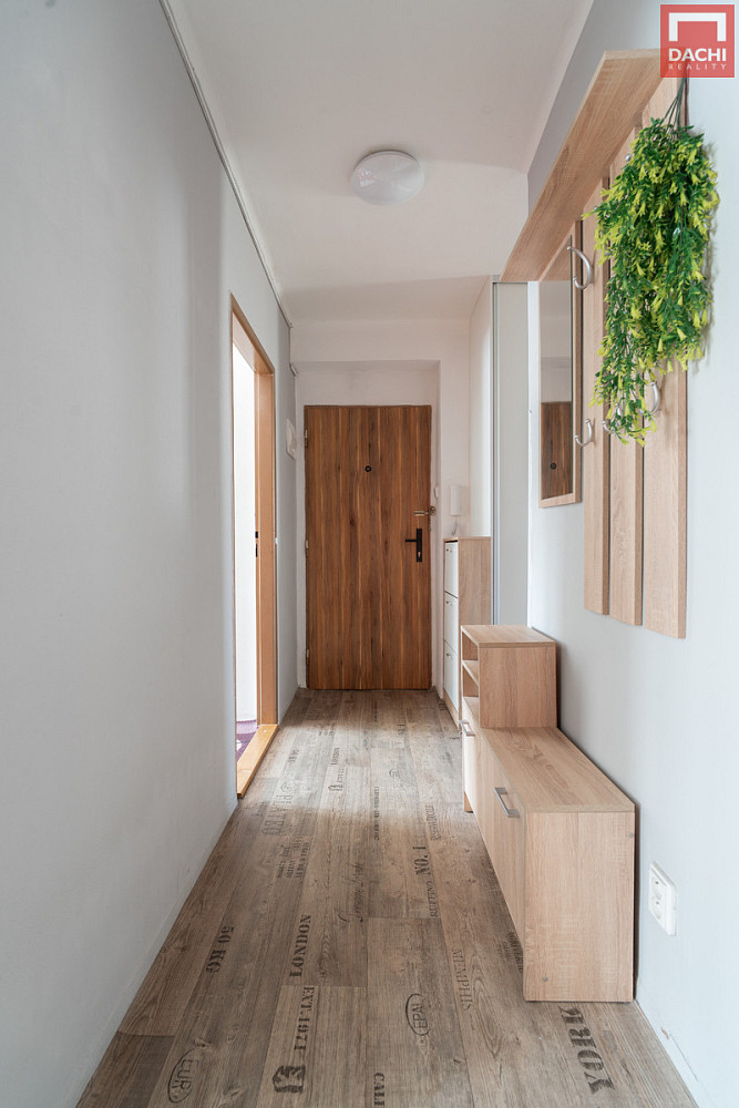 Prodej bytu 2+1 56 m² – pohled 4
