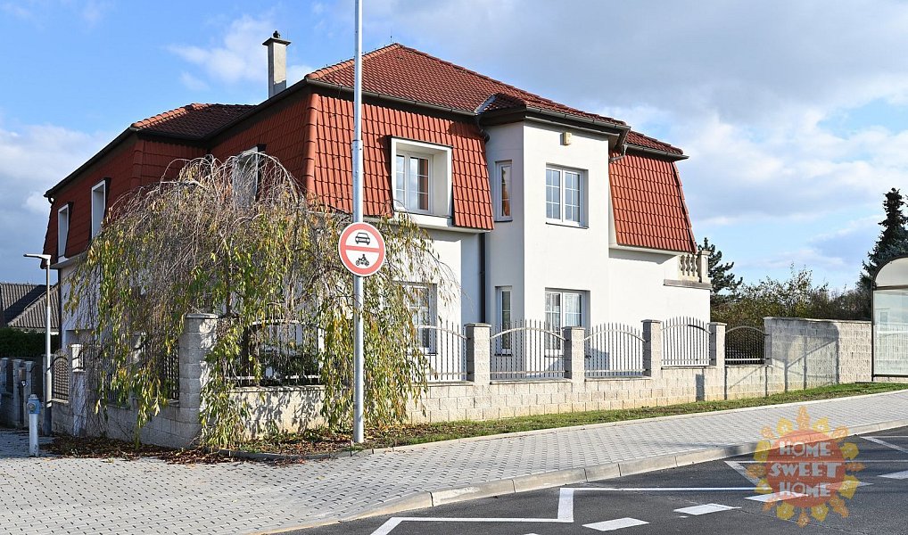 Pronájem domu 610 m² s pozemkem 747 m², Průhonice – náhled fotky 21
