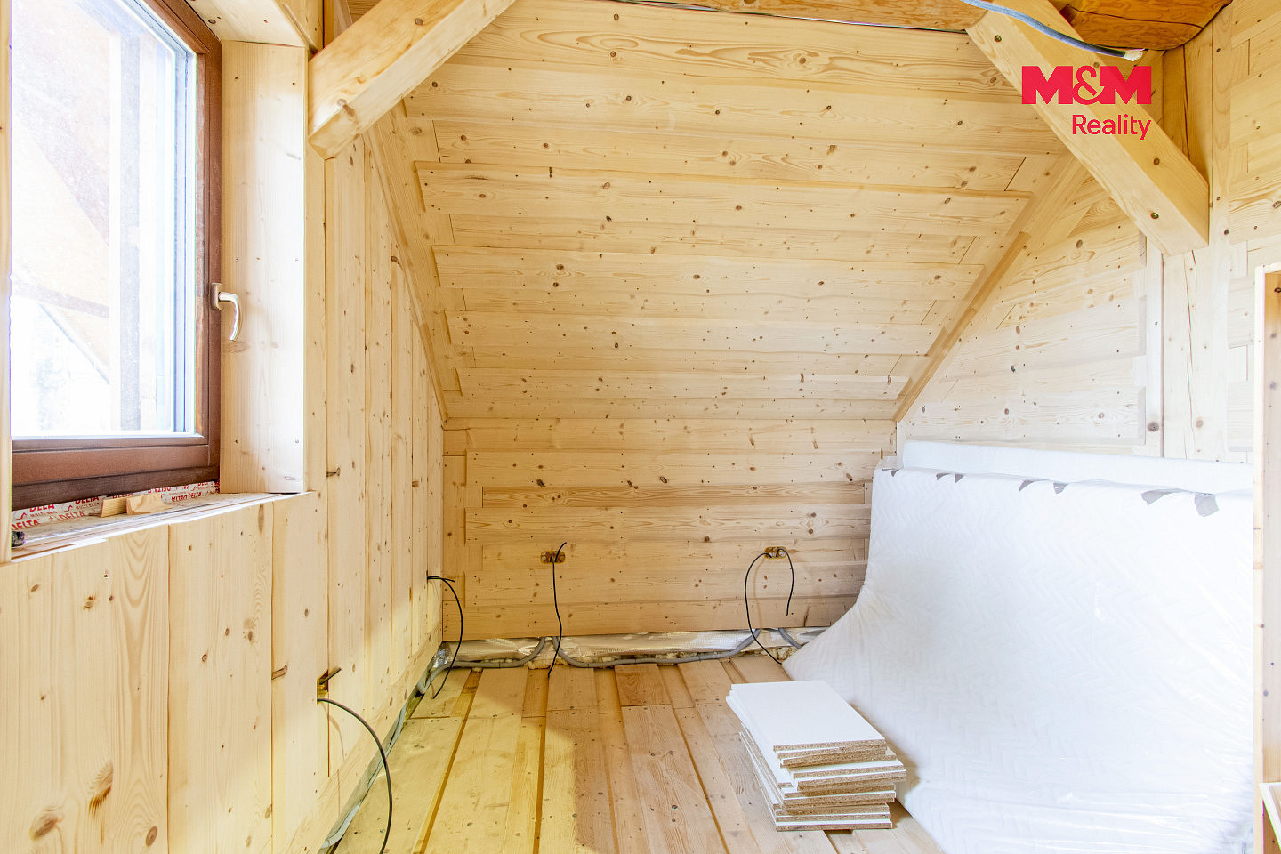 Prodej stavebního pozemku 14 105 m² – fotografie 4