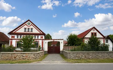 Prodej domu 1 000 m² s pozemkem 643 m², Sepekov - Líšnice, okres Písek