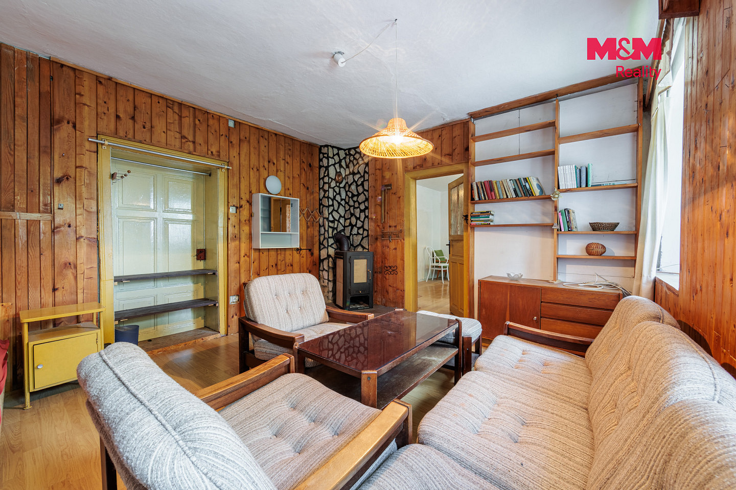 Prodej domu 205 m² s pozemkem 1 203 m² – fotografie 2