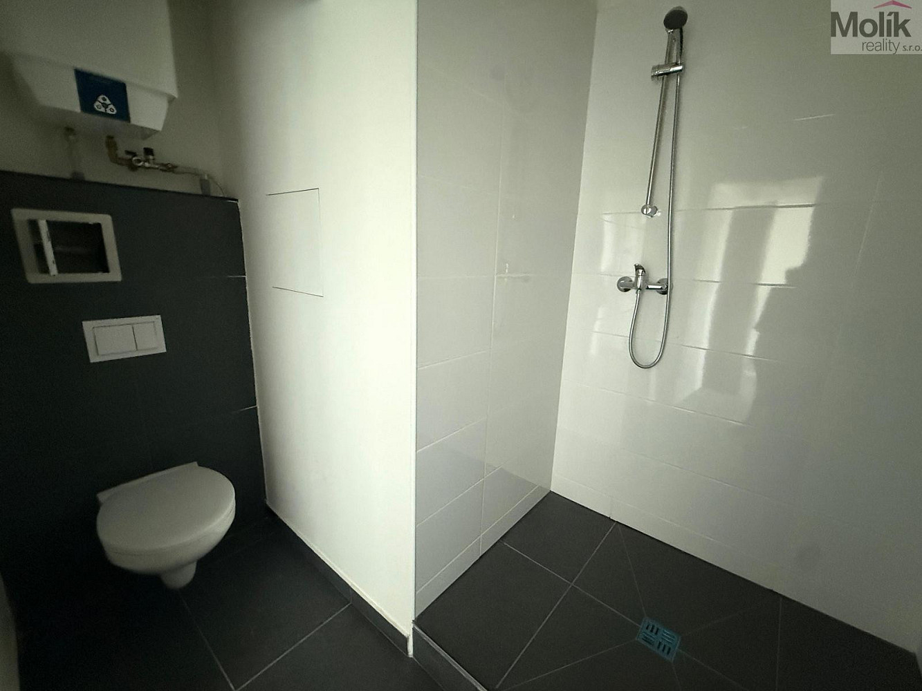 Pronájem bytu 1+kk 26 m² – fotografie 5