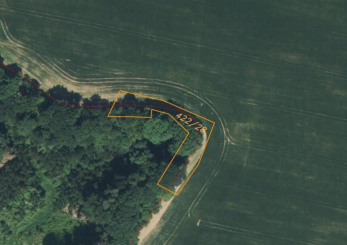 Prodej pole 1 584 m²