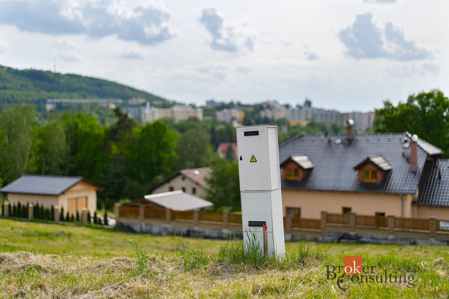 Prodej stavebního pozemku 900 m² – fotografie 3
