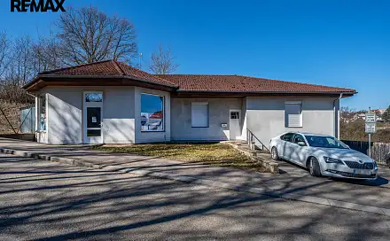 Prodej obchodních prostor 227 m², Pod Hřbitovem, Benešov